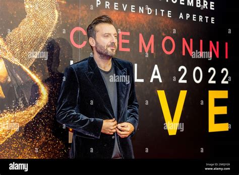 Der Glamouröse Cinecittà Gala: Eine Ode an die italienische Filmwelt mit dem charismatischen Cesare Cremonini!